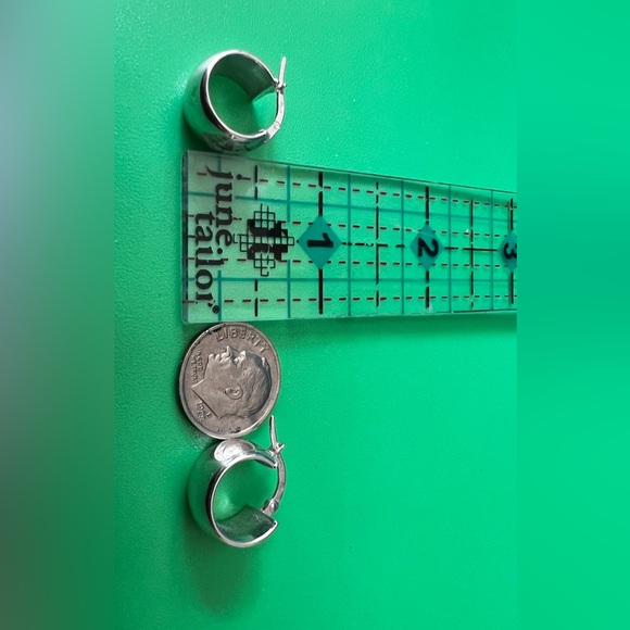 14K White Gold Chubby Hoop Earrings - Picture 4 of 6